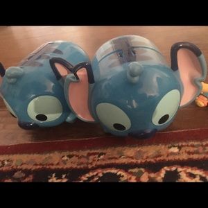 Tsum Tsum carrier cases with many figures